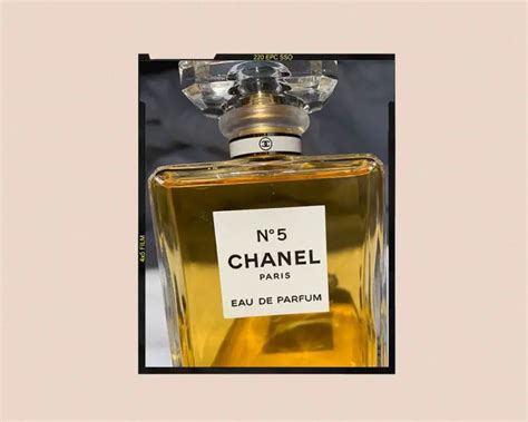 chanel 5 cena 100ml|what does chanel no 5 smell like.